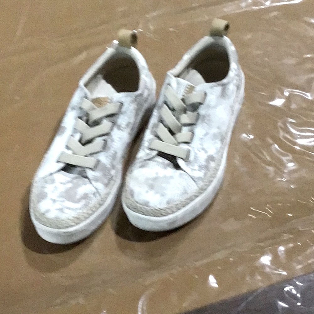 Slip on shoes